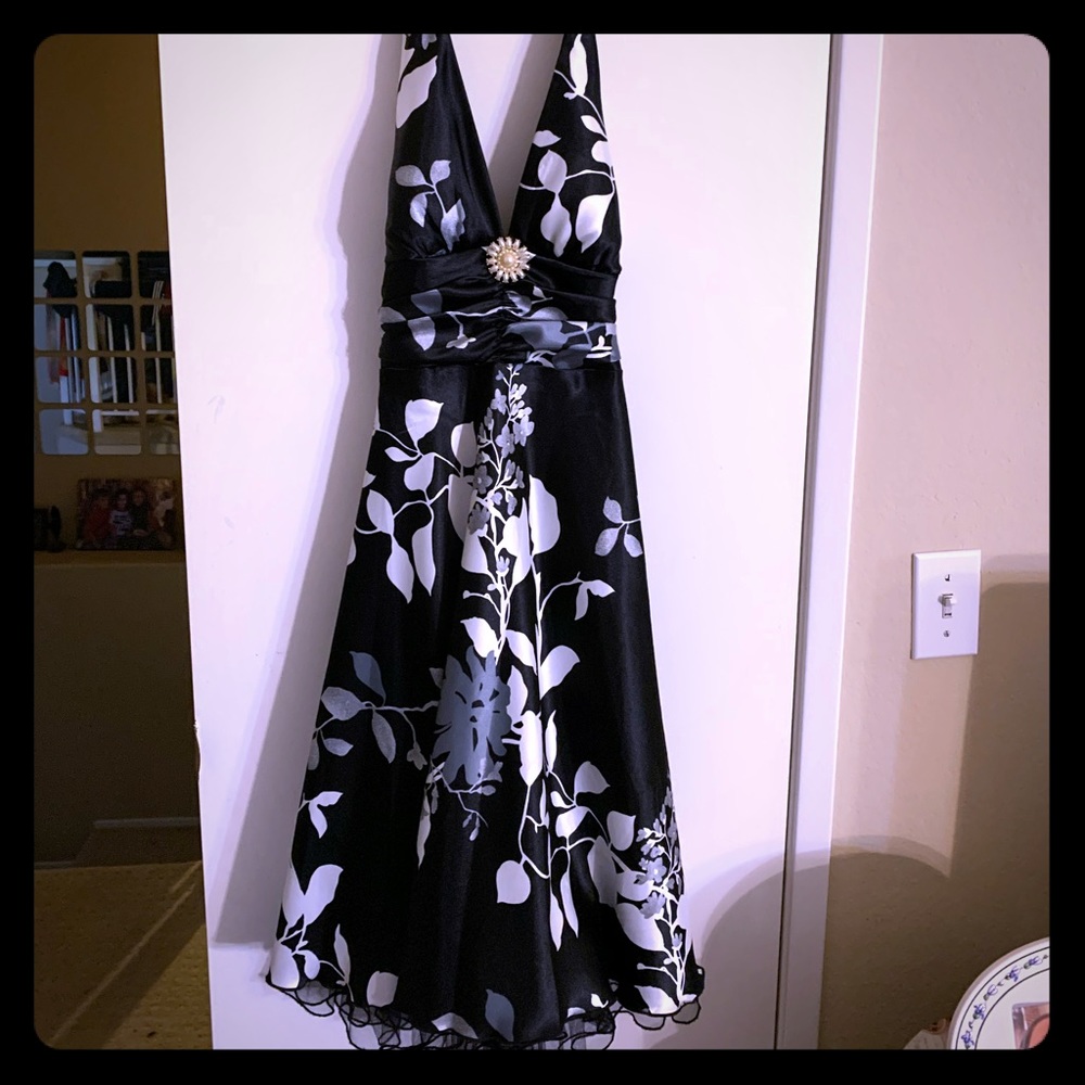 Elegant black, white and silver dress